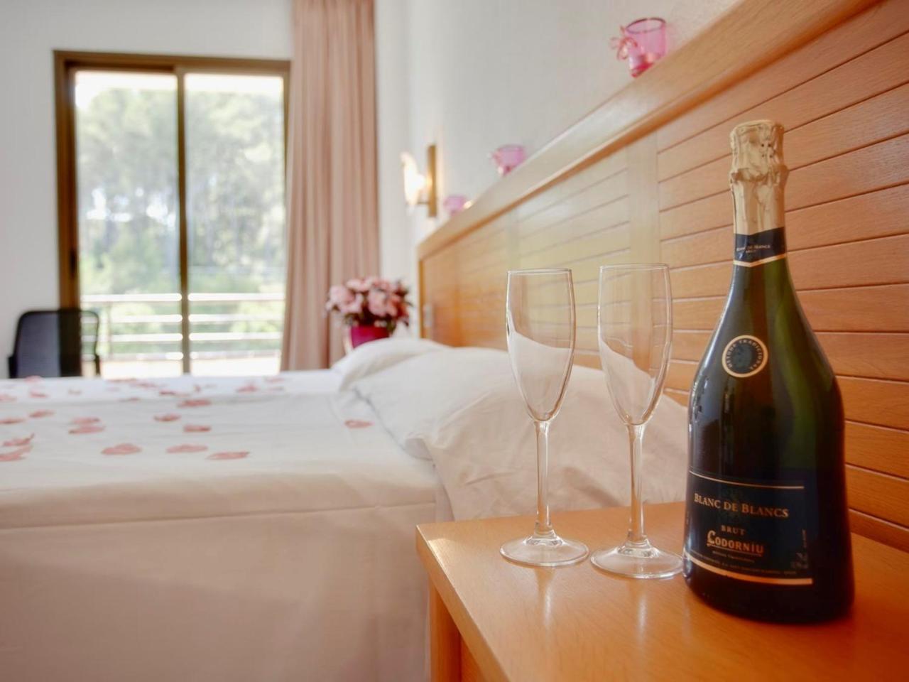 Apart-Hotel Golf Beach 35201 Begur Zimmer foto